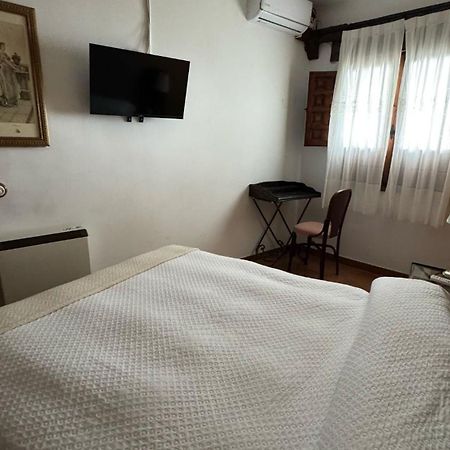 La Troje Oropesana Guest House Ngoại thất bức ảnh