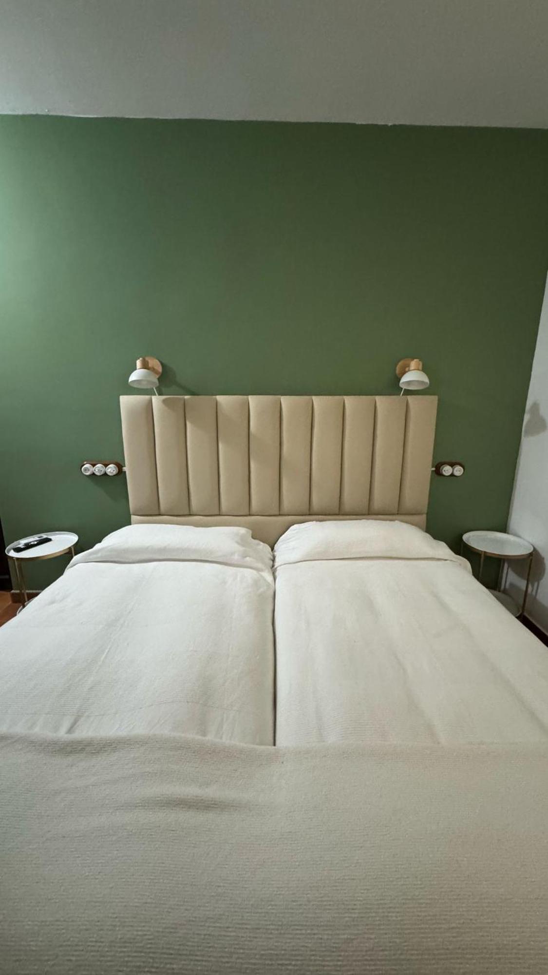 La Troje Oropesana Guest House Ngoại thất bức ảnh